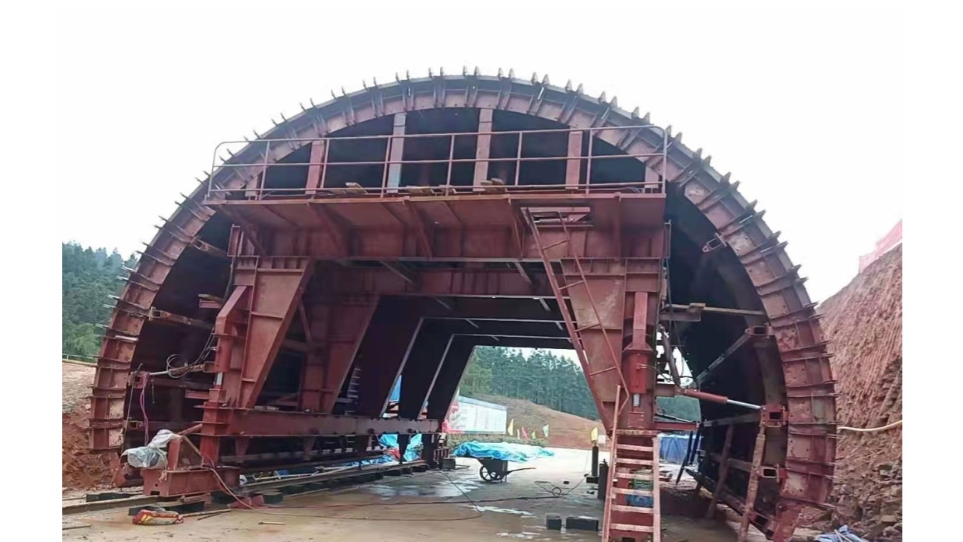 Tunnel Lining Trolley